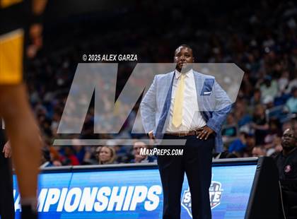 Thumbnail 3 in Fort Bend Marshall vs. Mansfield Summit (UIL 5A Basketball Division II Final) photogallery.
