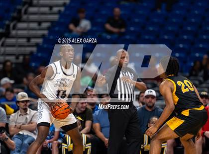 Thumbnail 3 in Fort Bend Marshall vs. Mansfield Summit (UIL 5A Basketball Division II Final) photogallery.