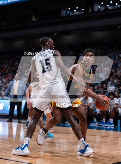 Thumbnail 1 in Fort Bend Marshall vs. Mansfield Summit (UIL 5A Basketball Division II Final) photogallery.