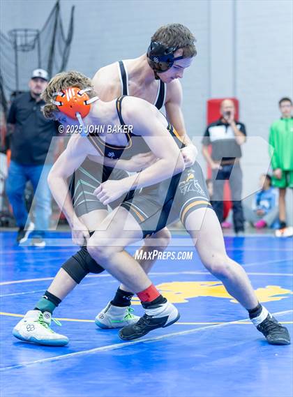 Thumbnail 1 in Lovelock Mustangs Tournament (132lbs) photogallery.