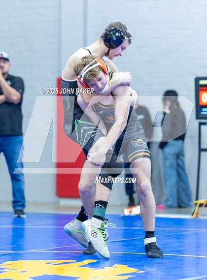 Thumbnail 1 in Lovelock Mustangs Tournament (132lbs) photogallery.