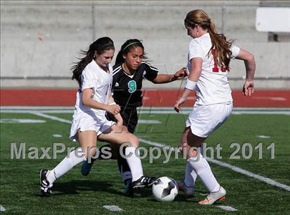Thumbnail 1 in Canyon Springs vs. Oaks Christian (CIF SS D4 Final) photogallery.