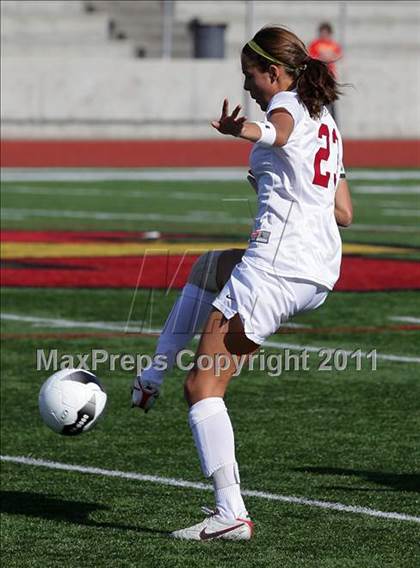 Thumbnail 1 in Canyon Springs vs. Oaks Christian (CIF SS D4 Final) photogallery.