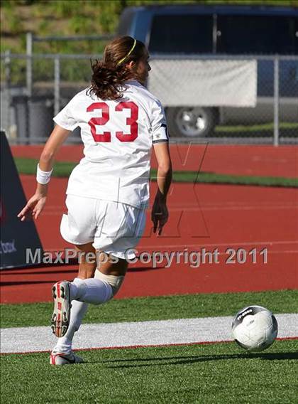 Thumbnail 1 in Canyon Springs vs. Oaks Christian (CIF SS D4 Final) photogallery.