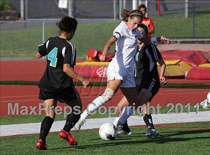 Thumbnail 2 in Canyon Springs vs. Oaks Christian (CIF SS D4 Final) photogallery.