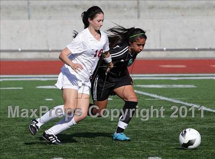 Thumbnail 3 in Canyon Springs vs. Oaks Christian (CIF SS D4 Final) photogallery.