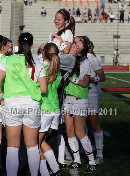 Thumbnail 3 in Canyon Springs vs. Oaks Christian (CIF SS D4 Final) photogallery.