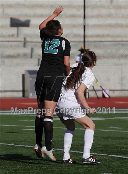Thumbnail 3 in Canyon Springs vs. Oaks Christian (CIF SS D4 Final) photogallery.