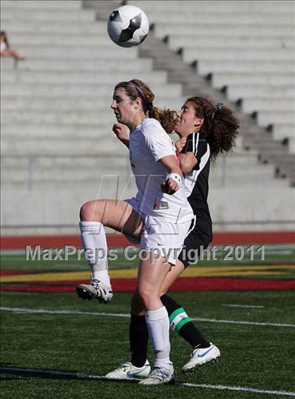 Thumbnail 2 in Canyon Springs vs. Oaks Christian (CIF SS D4 Final) photogallery.