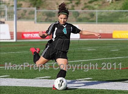 Thumbnail 1 in Canyon Springs vs. Oaks Christian (CIF SS D4 Final) photogallery.