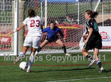Thumbnail 3 in Canyon Springs vs. Oaks Christian (CIF SS D4 Final) photogallery.