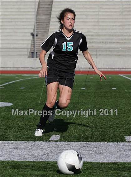 Thumbnail 2 in Canyon Springs vs. Oaks Christian (CIF SS D4 Final) photogallery.