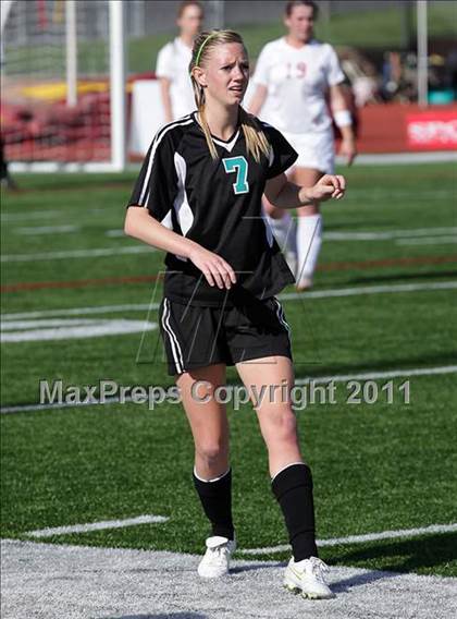 Thumbnail 1 in Canyon Springs vs. Oaks Christian (CIF SS D4 Final) photogallery.