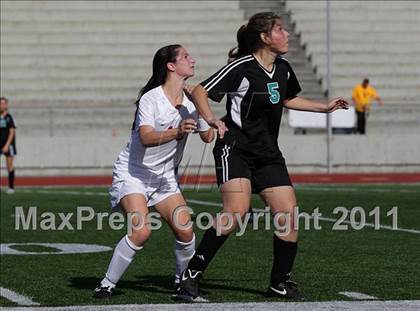 Thumbnail 3 in Canyon Springs vs. Oaks Christian (CIF SS D4 Final) photogallery.