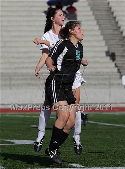 Thumbnail 1 in Canyon Springs vs. Oaks Christian (CIF SS D4 Final) photogallery.