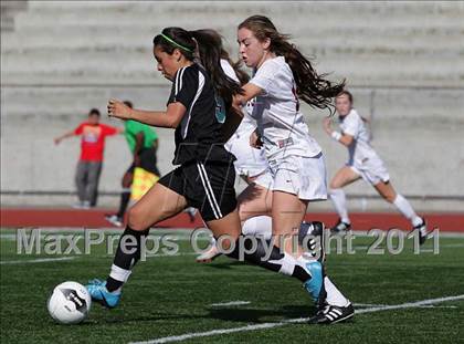 Thumbnail 1 in Canyon Springs vs. Oaks Christian (CIF SS D4 Final) photogallery.