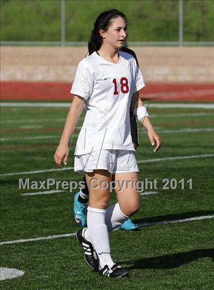 Thumbnail 2 in Canyon Springs vs. Oaks Christian (CIF SS D4 Final) photogallery.