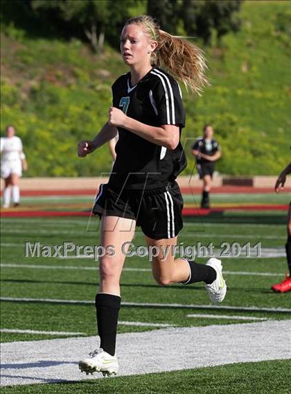 Thumbnail 3 in Canyon Springs vs. Oaks Christian (CIF SS D4 Final) photogallery.