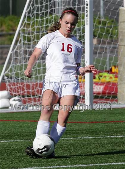 Thumbnail 1 in Canyon Springs vs. Oaks Christian (CIF SS D4 Final) photogallery.