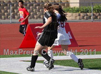 Thumbnail 2 in Canyon Springs vs. Oaks Christian (CIF SS D4 Final) photogallery.