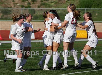 Thumbnail 1 in Canyon Springs vs. Oaks Christian (CIF SS D4 Final) photogallery.