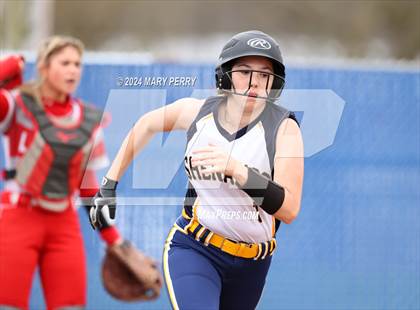 Thumbnail 2 in Neshannock @ Shenango photogallery.