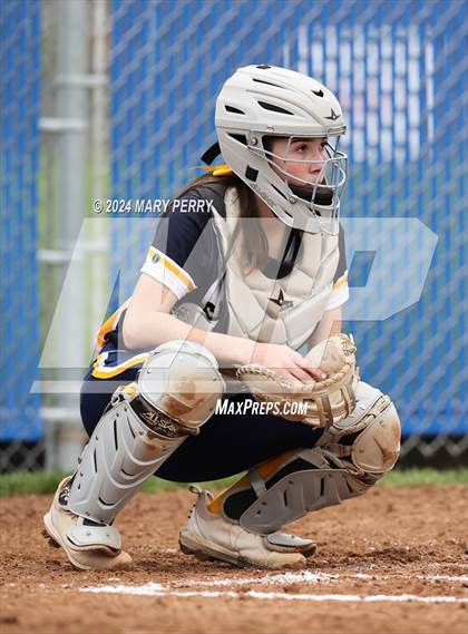 Thumbnail 3 in Neshannock @ Shenango photogallery.