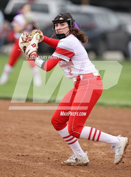 Thumbnail 1 in Neshannock @ Shenango photogallery.