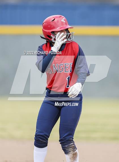 Thumbnail 1 in Sanger vs Central  photogallery.