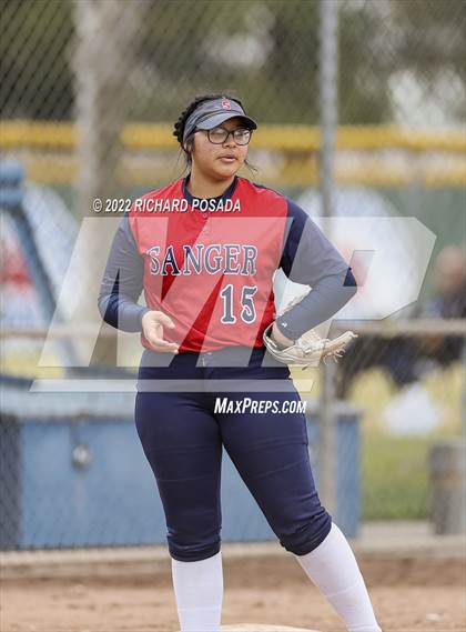 Thumbnail 2 in Sanger vs Central  photogallery.