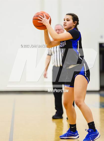 Thumbnail 3 in McQueen vs. Wooster (Varsity Elite Tournament) photogallery.