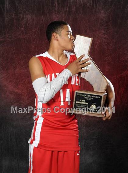 Thumbnail 1 in Mater Dei (CIF State D1 Award Photos) photogallery.