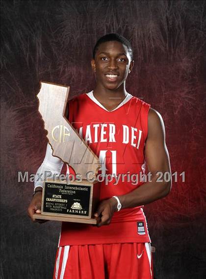 Thumbnail 1 in Mater Dei (CIF State D1 Award Photos) photogallery.