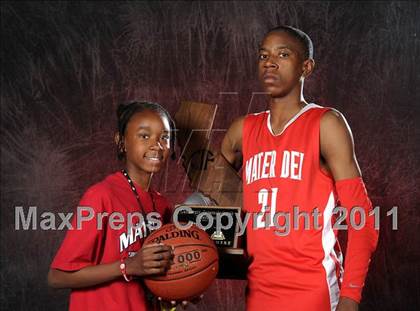 Thumbnail 1 in Mater Dei (CIF State D1 Award Photos) photogallery.