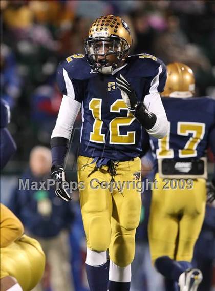 Thumbnail 3 in Sweet Home vs. Whitesboro (NYSPHSAA Class A Semifinal) photogallery.