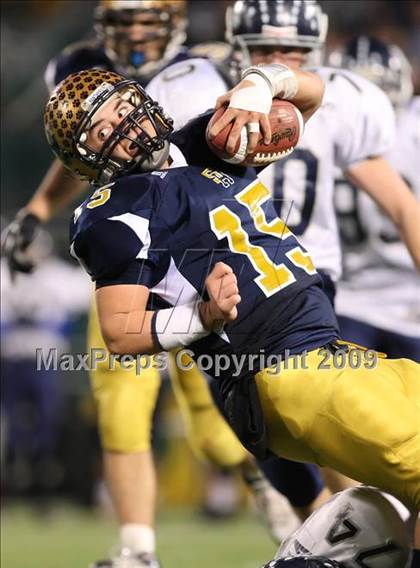 Thumbnail 1 in Sweet Home vs. Whitesboro (NYSPHSAA Class A Semifinal) photogallery.