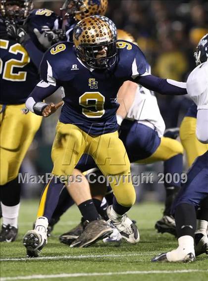 Thumbnail 1 in Sweet Home vs. Whitesboro (NYSPHSAA Class A Semifinal) photogallery.