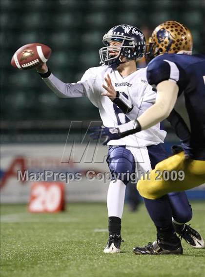 Thumbnail 1 in Sweet Home vs. Whitesboro (NYSPHSAA Class A Semifinal) photogallery.