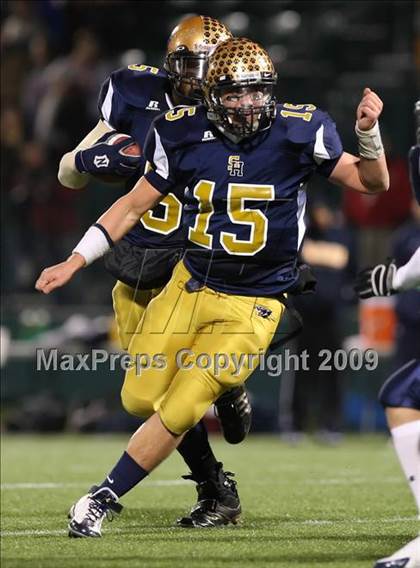 Thumbnail 3 in Sweet Home vs. Whitesboro (NYSPHSAA Class A Semifinal) photogallery.