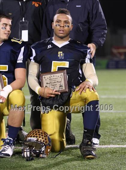 Thumbnail 2 in Sweet Home vs. Whitesboro (NYSPHSAA Class A Semifinal) photogallery.