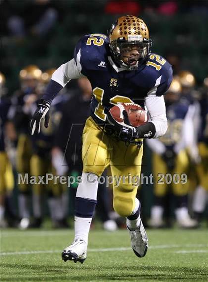 Thumbnail 2 in Sweet Home vs. Whitesboro (NYSPHSAA Class A Semifinal) photogallery.