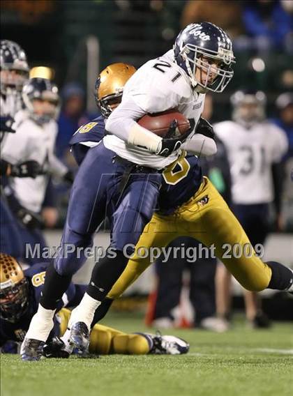 Thumbnail 1 in Sweet Home vs. Whitesboro (NYSPHSAA Class A Semifinal) photogallery.
