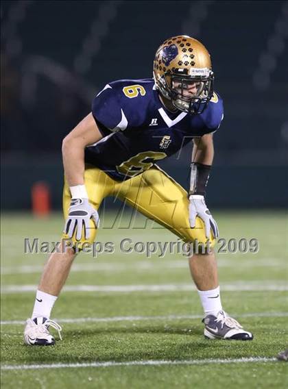 Thumbnail 1 in Sweet Home vs. Whitesboro (NYSPHSAA Class A Semifinal) photogallery.