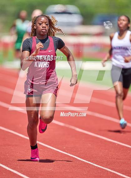 Thumbnail 2 in Lake Houston Conquerors Invitational (400M) photogallery.