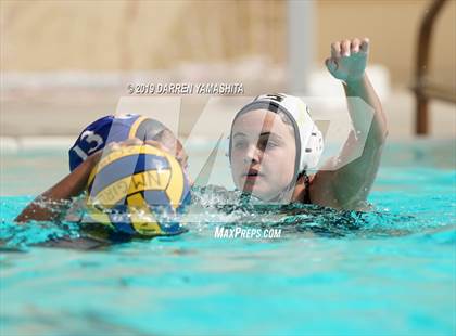 Thumbnail 1 in Newark Memorial vs. Granada photogallery.