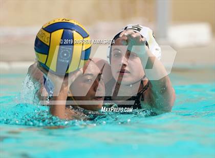 Thumbnail 2 in Newark Memorial vs. Granada photogallery.