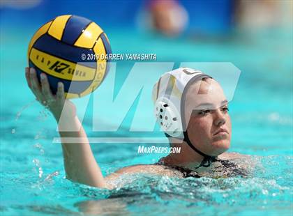 Thumbnail 3 in Newark Memorial vs. Granada photogallery.