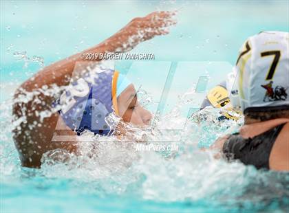 Thumbnail 1 in Newark Memorial vs. Granada photogallery.