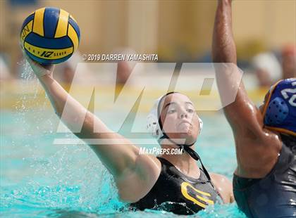Thumbnail 3 in Newark Memorial vs. Granada photogallery.