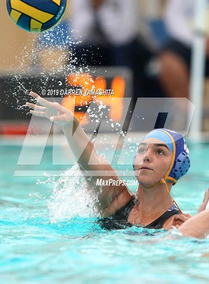 Thumbnail 3 in Newark Memorial vs. Granada photogallery.